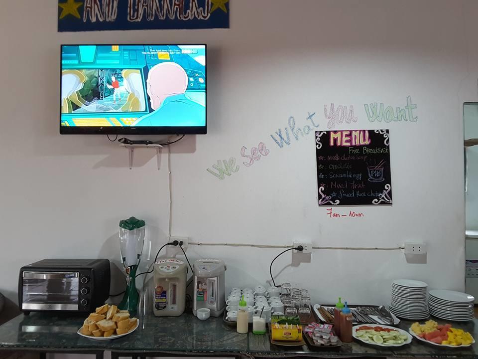 Army Barracks Guesthouse Vang Vieng Ngoại thất bức ảnh